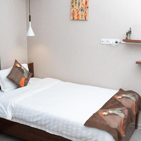 Cube House Osh Hotel Ngoại thất bức ảnh