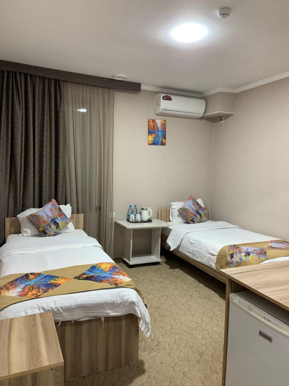 Cube House Osh Hotel Ngoại thất bức ảnh