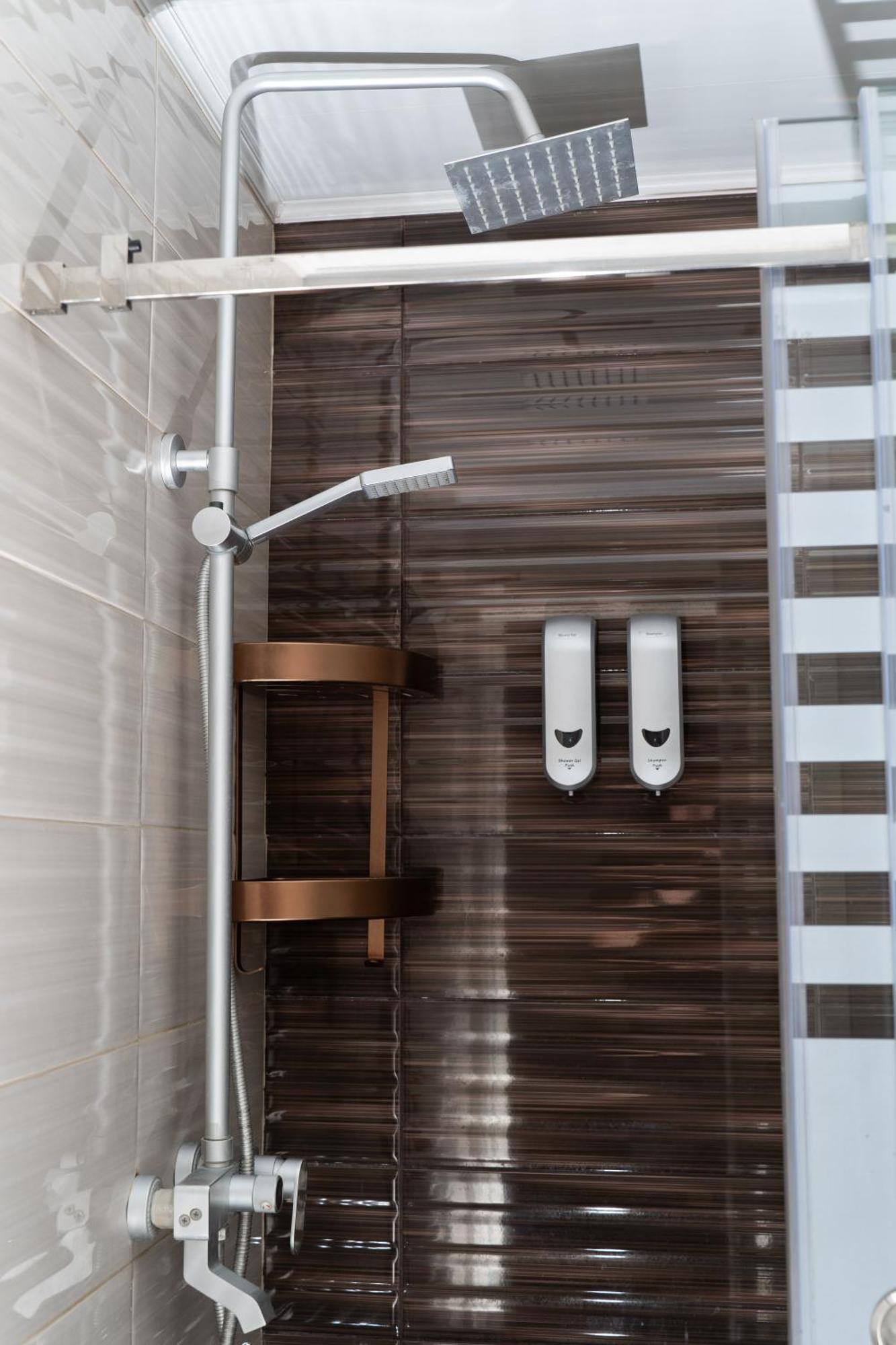 Cube House Osh Hotel Ngoại thất bức ảnh